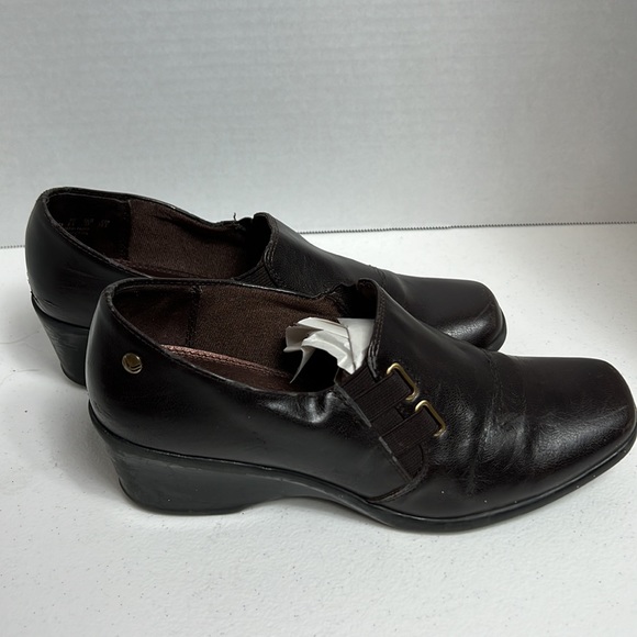 Woman’s Life stride heels, size 7.5 - Picture 4 of 10